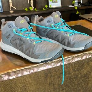 Keen Terradora hiking boots